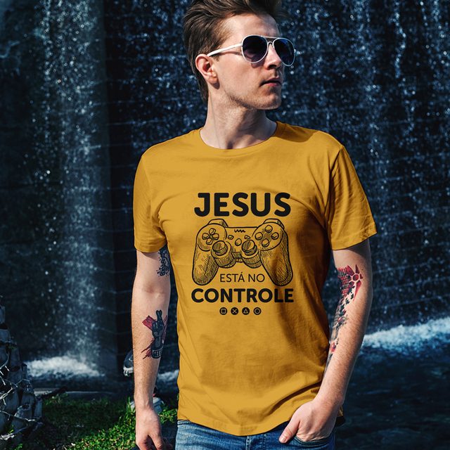 Camiseta Jesus Está no Controle