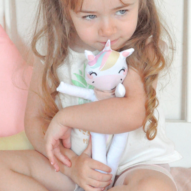 Muñeco Patas Largas Unicornio - Comprar en Amitinos