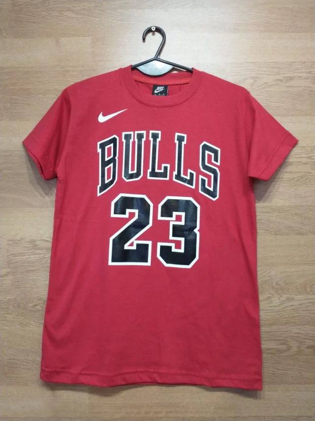Remera algodón Chicago Bulls NBA roja L04 o