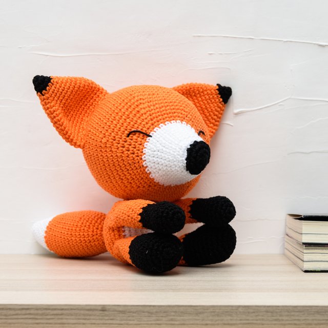 Raposa Soneca Em Amigurumi Art Familiar Artesanato