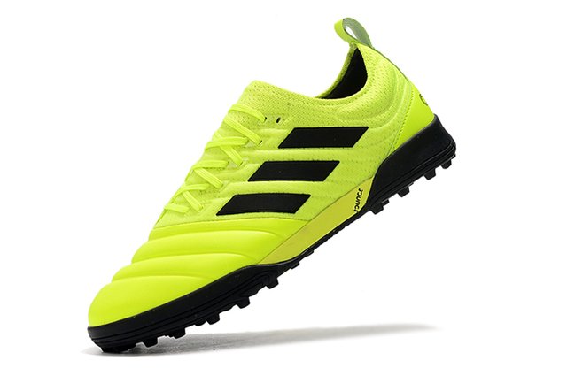 Chuteira Adidas Copa 20.1 - society - verde