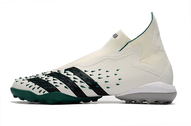 Chuteira Society Adidas Predator Freak+ Branco e Verde