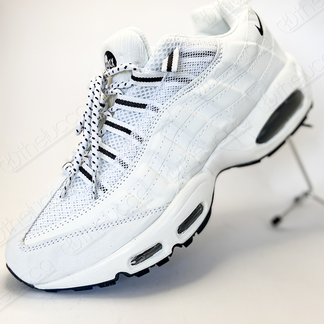 Nike Air Max 95 - Comprar em The Lucca Outlet
