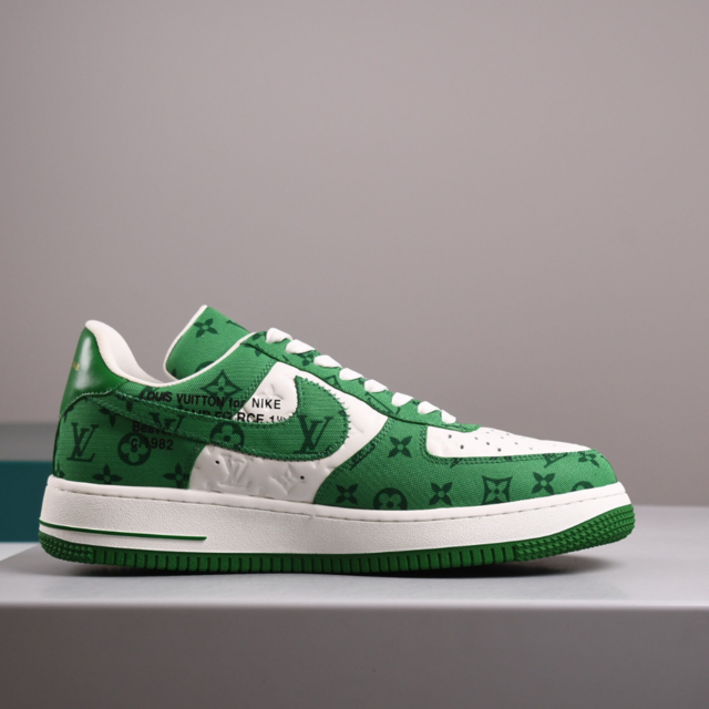 Tênis Nike Air Force 1 X Louis Vuitton "Green" Verde