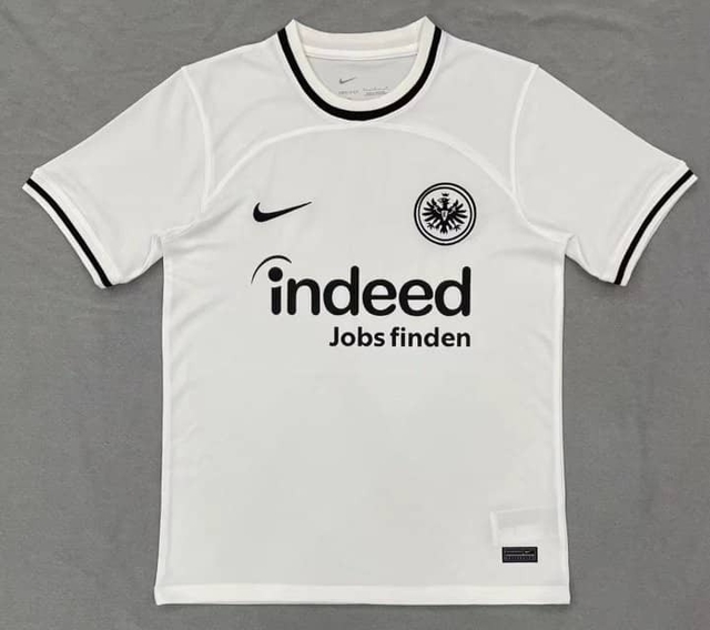 Camisa Eintracht Frankfurt Branca 2022/2023 - Nike Masculina