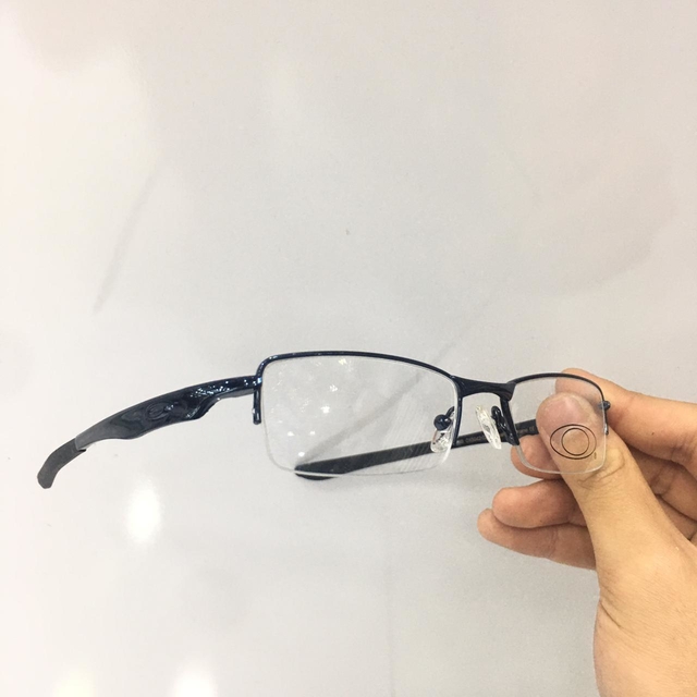 Óculos De Descanso Oakley Socket 5.5 Armação Azul Escovada