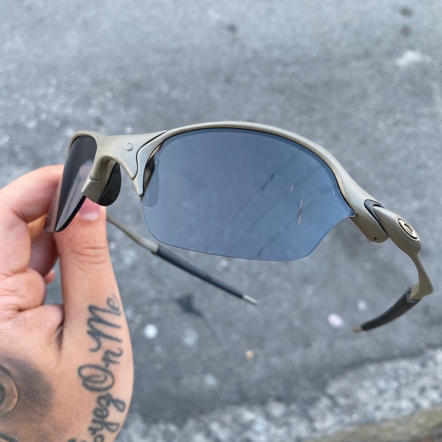 Óculos De Sol Oakley Romeo 2 Armação X-Metal Lentes Black Brilho Reto