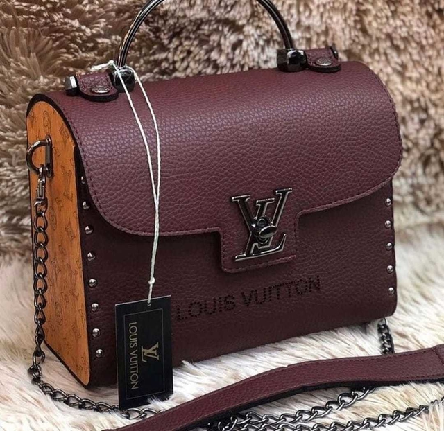 Bolsa Louis Vuitton - Comprar em Manfrim Store