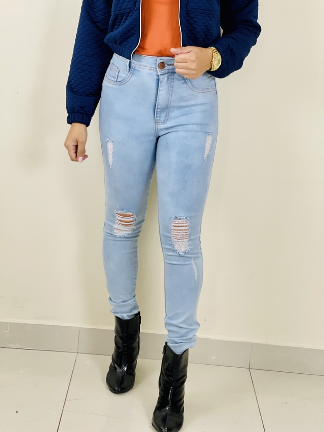 Calça Jeans Clara Rasgada - Comprar em SuSil Modas