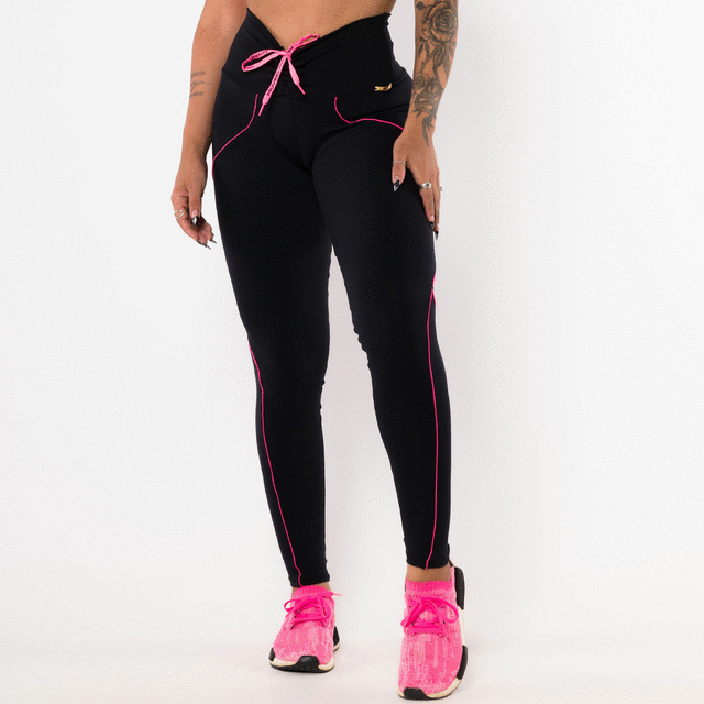 Legging Empina Bumbum Preta com Cadarço Rosa Neon - Moving Fitness Wear