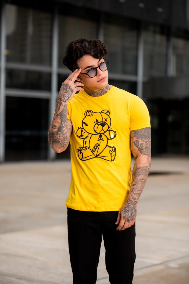 Camiseta Amarelo Ouro - Urso Ted