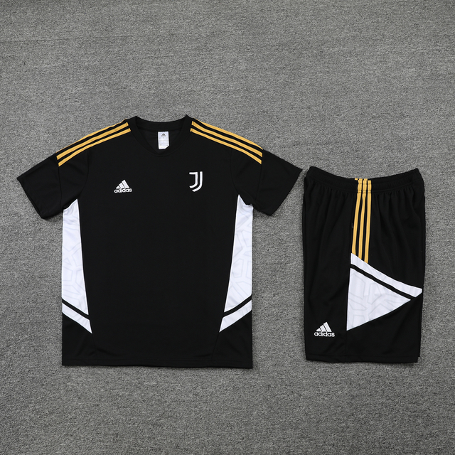 Kit de Treino (Camisa + Shorts) - Juventus 22/23