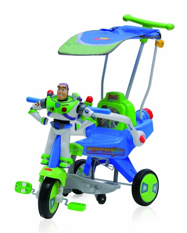 Triciclo Buzz con muñeco grande articulado (luz y sonido)