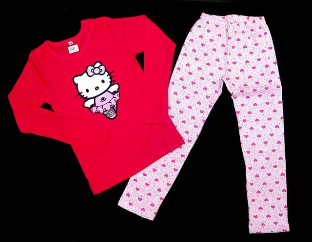 Pijama Nena Invierno Remera Manga Larga y Pantalon de Hello Kitty - 6-10