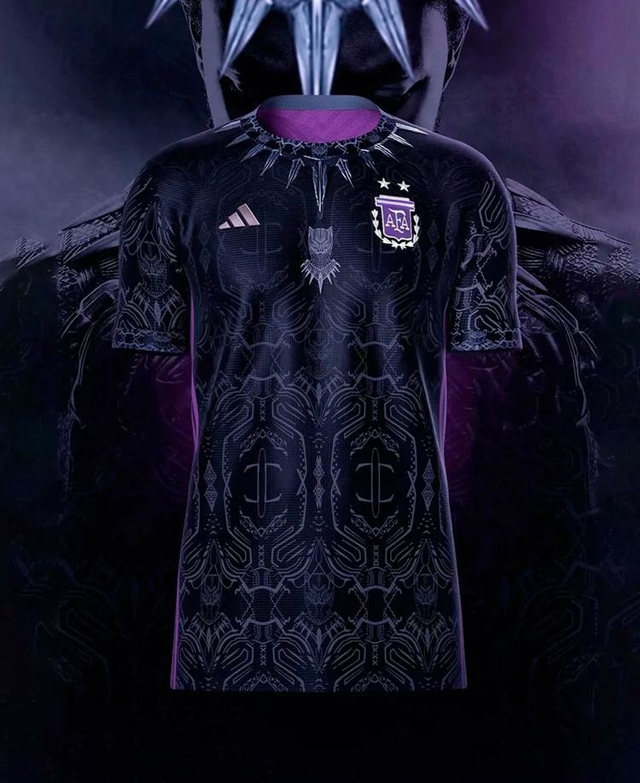 Camisa Seleção da Argentina Especial Pantera Negra 2022 Torcedor Adidas  Masculina - Roxo