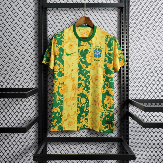 Camisa Seleção Brasil 22/23 Edição Especial Flores -Verde e Amarela - Nike  - Masculino Torcedor