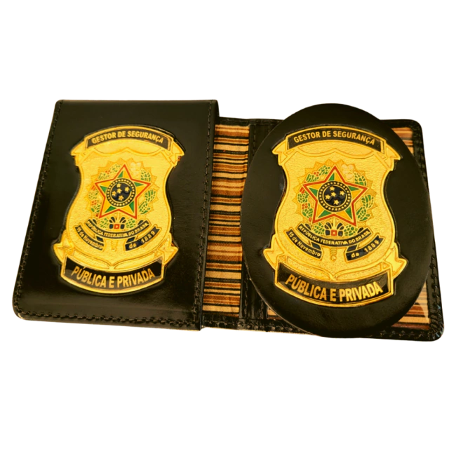 Kit carteira e bolachão em couro com brasão - Gestor de Segurança Pública e  privada