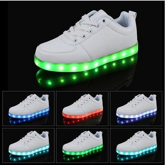 Zapatillas con luz LED COLORES 35 a 38 - Misil Ventas
