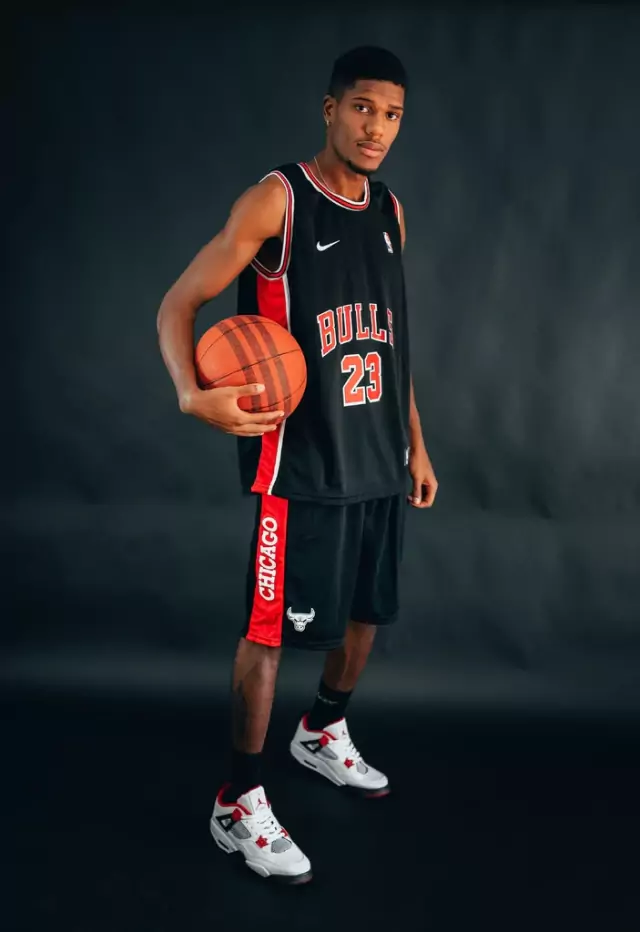 Camiseta Chicago Bulls Jordan (23) Negra - Kendrix