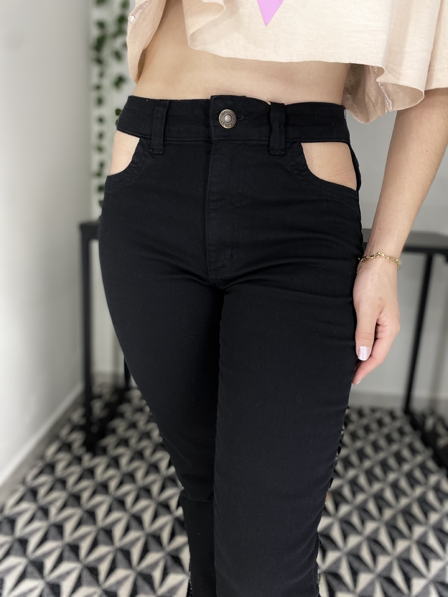 Calça Bolso Vazado Jeans - modelo curto - Nexo Jeans