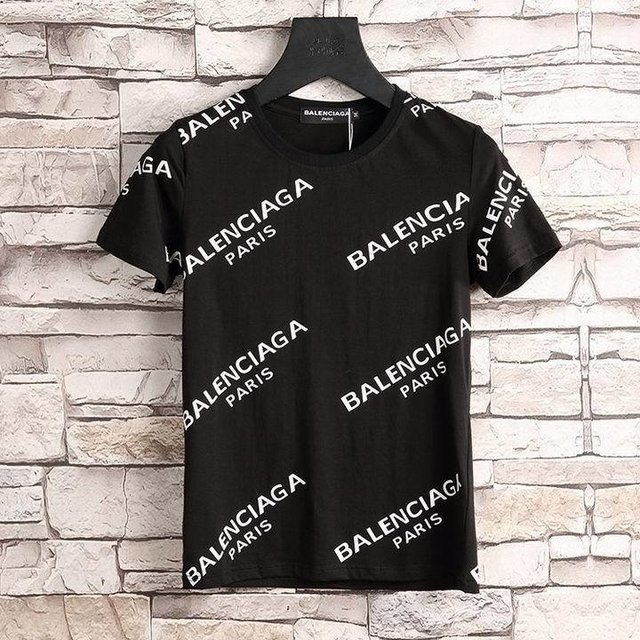 Camiseta Balenciaga - Comprar em GVimport