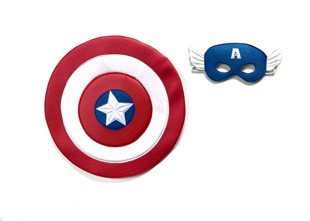 Máscara + escudo. Capitán America.