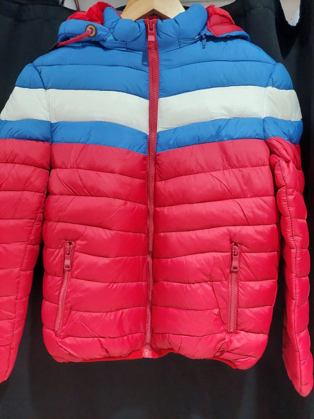 CAMPERA INFLABLE TRICOLOR ( KIDS) - Mala Conducta