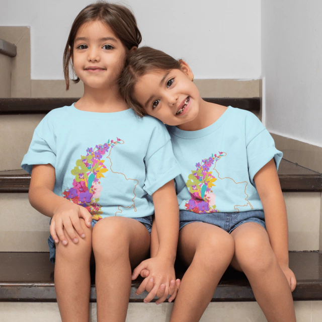 Camiseta Azul Celeste Para niños Colombia en Flor