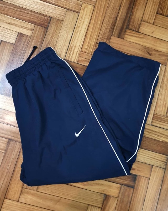 Pantalon Nike rompeviento - Comprar en killashoping