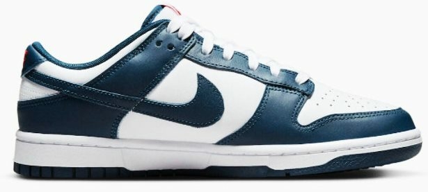 nike dunks navy blue low