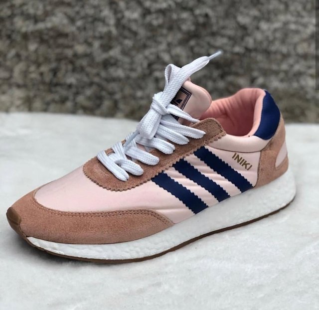 La ciudad agujas del reloj Mil millones Adidas iniki rosa/azul - Comprar em Griffeborges