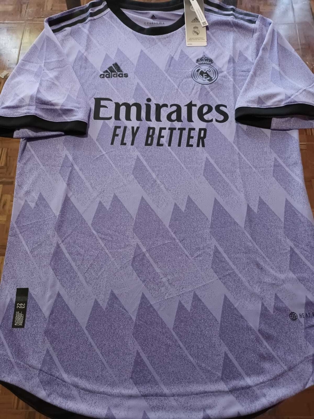 Camiseta Adidas Real Madrid HeatRdy Suplente Violeta 2022 2023 Match