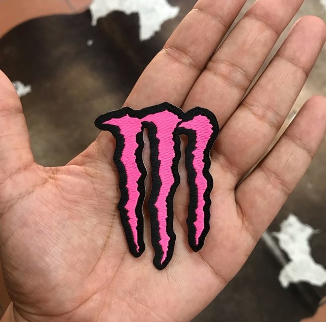 Adesivo para chapéu patch colante -Monster Pink