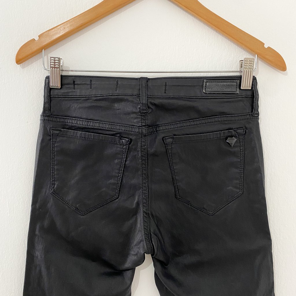 Kosiuko, Tipo Producto PantalonesPrice $ 8.000 y más