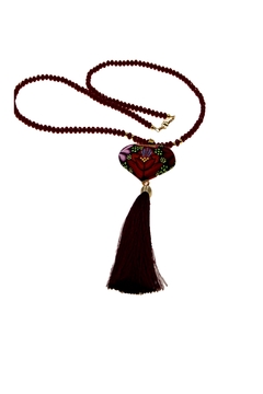 Corazón de Copal con Collar de Cristales