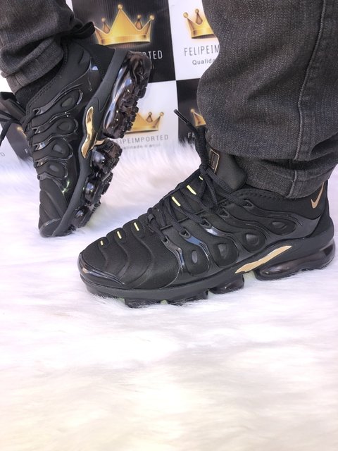 army green vapormax