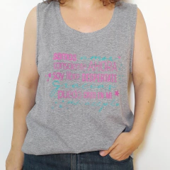 Musculosa Palabras Gris
