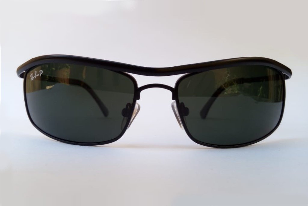 Óculos de Sol DEMOLIDOR Clássico Grafite/Verde Polarizado RB3379