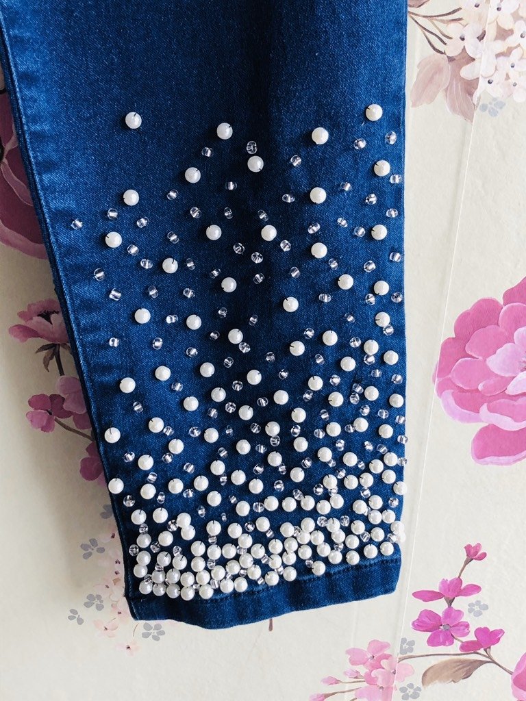 Jeans bordados a mano o pintados - Pilar Prada
