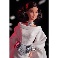 Princess Leia Star Wars x Barbie doll na internet