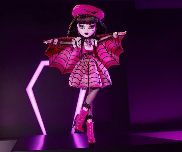 Monster High Draculaura Haunt Couture doll