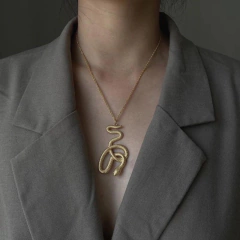 Collar Cobra en internet