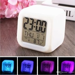 Reloj despertador digital - Cosas Asombrosas