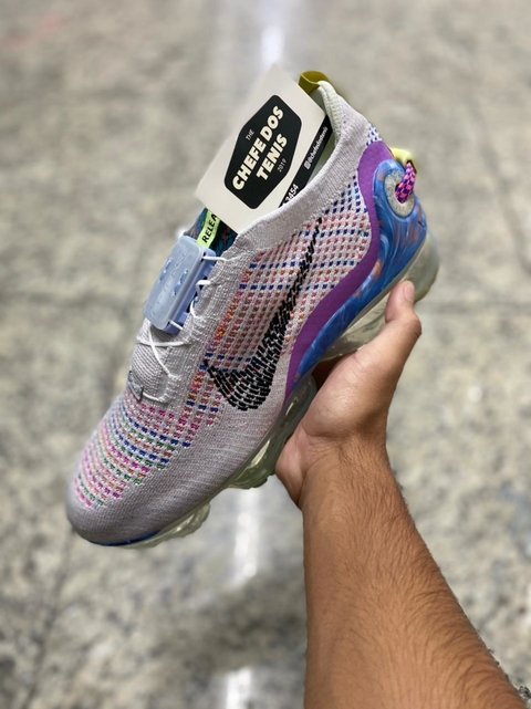 vapormax branco e rosa