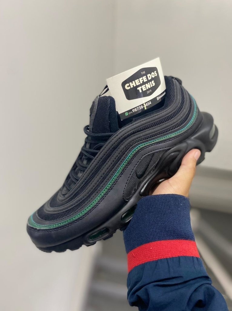 air max plus preto e verde