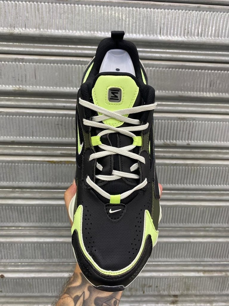 nike shox verde e preto
