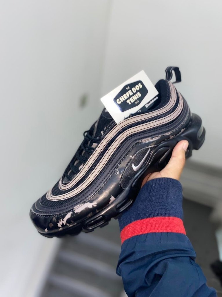 air max up triple black masculino