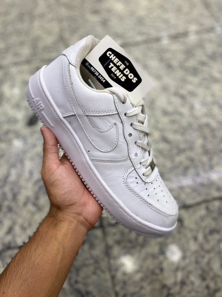 tenis futsal adidas e nike