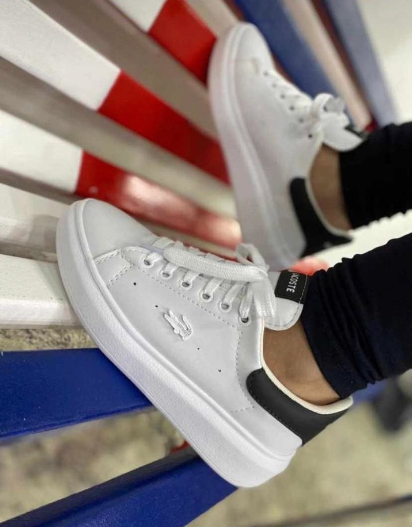 Sapatênis Lacoste Feminino
