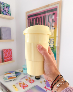VASO TÉRMICO AMARILLO PASTEL